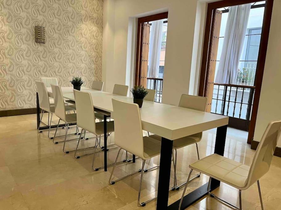 Fdez Amazing House By Cathedral And Giralda With Private Pool Villa Sevilla Eksteriør billede